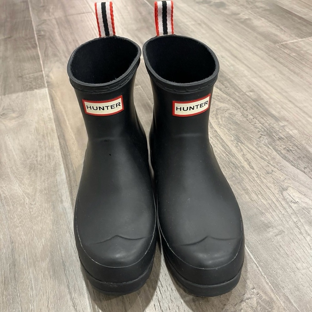 Hunter boots size 7